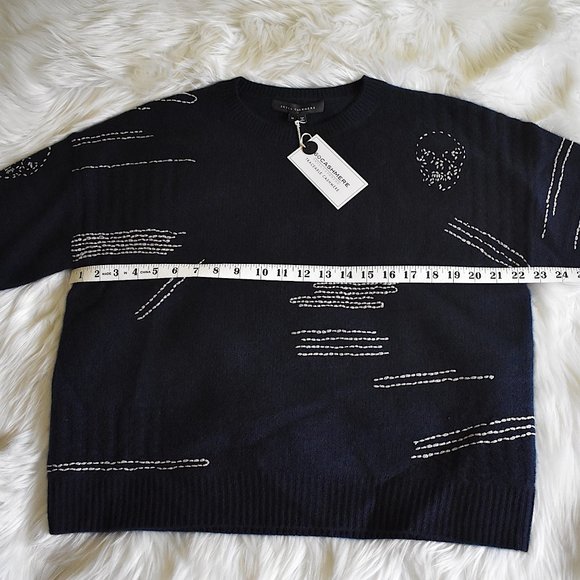 Skull Cashmere | Parket Cable Stitch Crew Sweater - Picture 8 of 12